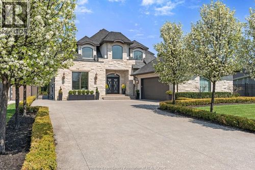 346 Jordan Lane, Lakeshore, ON, N8N5C3 | Card Image