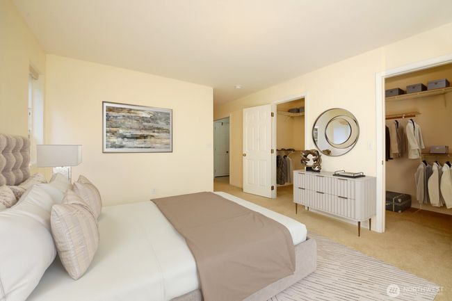 Primary Bedroom with large closet. | Image 16