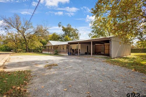 204 W Tarbutton St, Troup, TX, 75789-1017 | Card Image