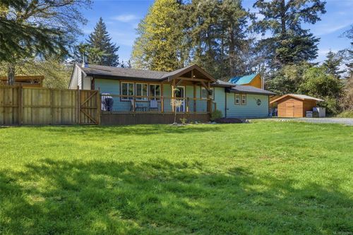 1704 Whiffin Spit Rd, Sooke, BC, V9Z0T8 | Card Image
