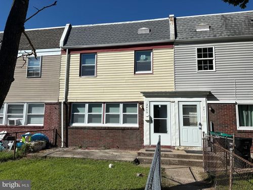 2409 Bloomsdale Rd, LEVITTOWN, PA, 19057-4111 | Card Image