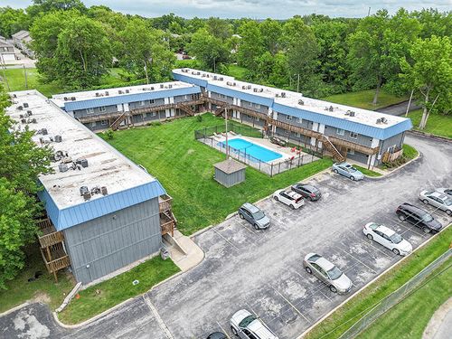 22-105 N Garth Ave, COLUMBIA, MO, 65203-4100 | Card Image