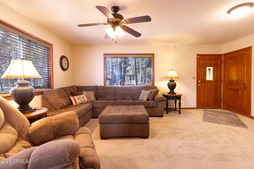 1148 N 43rd Dr, Show Low, AZ, 85901-3227 | Card Image