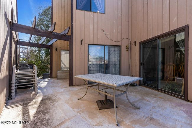 102 Diamond Ln, Condo with 2 bedrooms, 3 bathrooms and null parking in Old Bridge NJ | Image 13