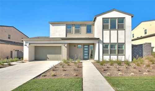 15842 Butterfly Dr, Fontana, CA, 92336-5581 | Card Image