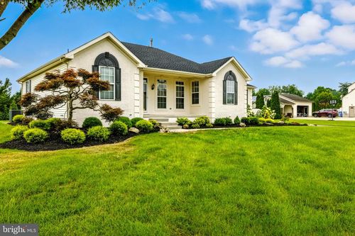 317 Meadowbrook Dr, Monroeville, NJ, 08343-2721 | Card Image