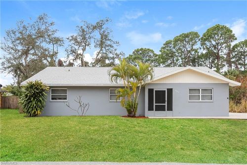 987 Auburn Rd, VENICE, FL, 34293-6402 | Card Image