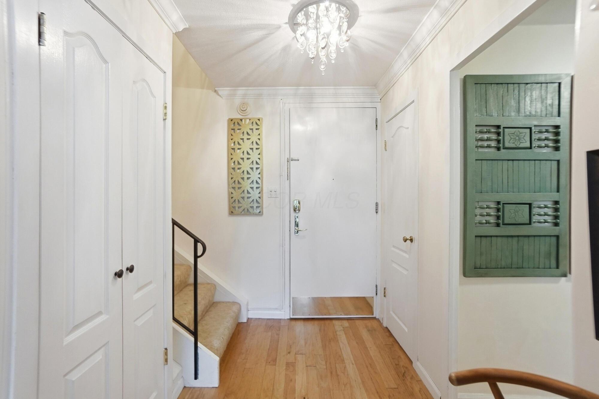 Residential Lease in Grandview Heights 3