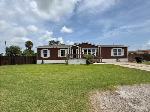 127 Copano Heights Blvd, Rockport, TX, 78382-7155 | Card Image