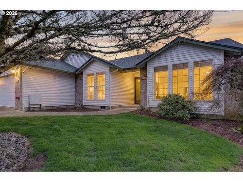 12001 Ne 44th Ave, Vancouver, WA, 98686-3380 | Card Image