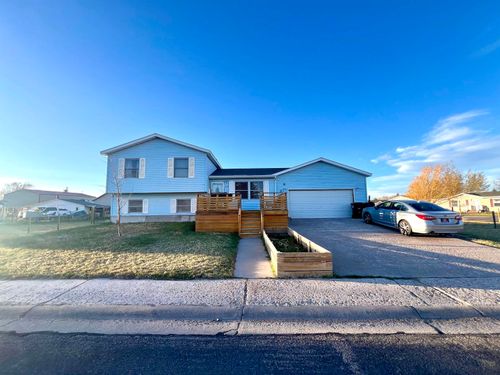 612 W Willow St, Lyman, WY, 82937-5164 | Card Image