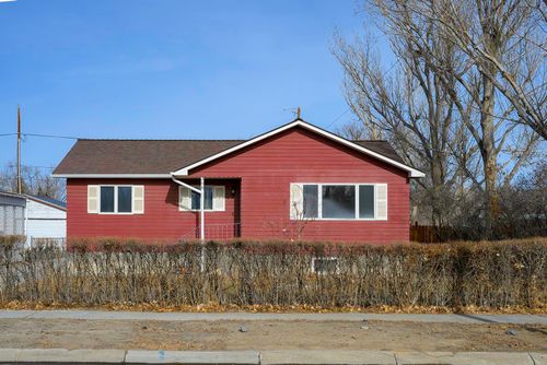 208 4th Ave N, Greybull, WY, 82426 | Card Image