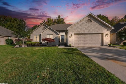 37287 Willow Creek Lane, New Baltimore, MI, 48047 | Card Image