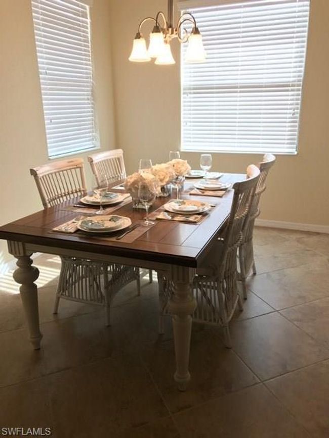 UNIT-201 - 28540 Carlow Ct, Condo with 3 bedrooms, 2 bathrooms and null parking in BONITA SPRINGS FL | Image 6