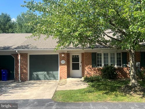 1038 Matthew Ct, Hagerstown, MD, 21742-3156 | Card Image
