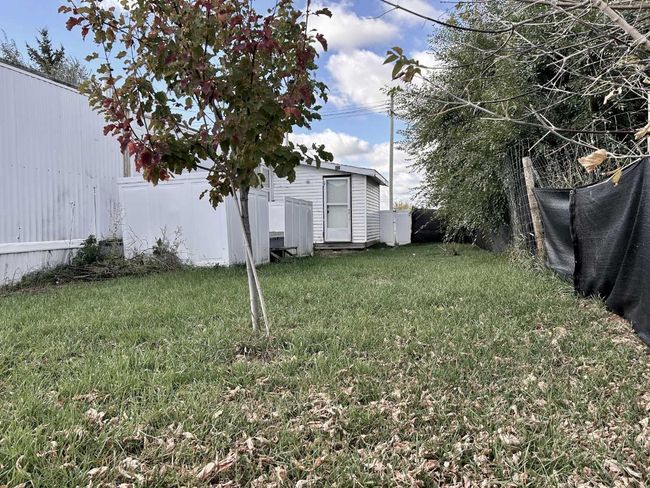 5039 53 St, House other with 2 bedrooms, 1 bathrooms and 3 parking in Islay AB | Image 12