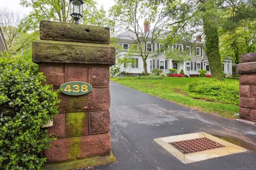 apt-3-438 Whitney Ave, New Haven, CT, 06511-2349 | Card Image