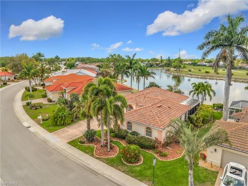 2181 Rio Nuevo Dr, NORTH FORT MYERS, FL, 33917-7710 | Card Image