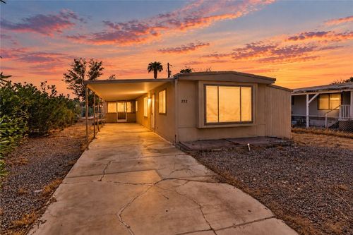 252 Willowood Ln, Bullhead City, AZ, 86442-4624 | Card Image