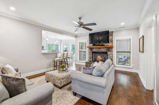 146 Island Way, Townhouse with 4 bedrooms, 3 bathrooms and 2 parking in Winchester TN | Image 7
