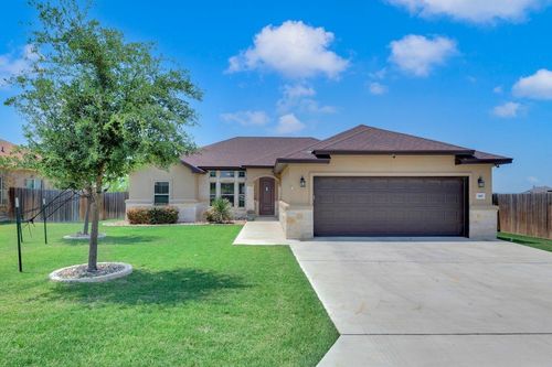 165 Greg Ln, Jarrell, TX, 76537-1685 | Card Image
