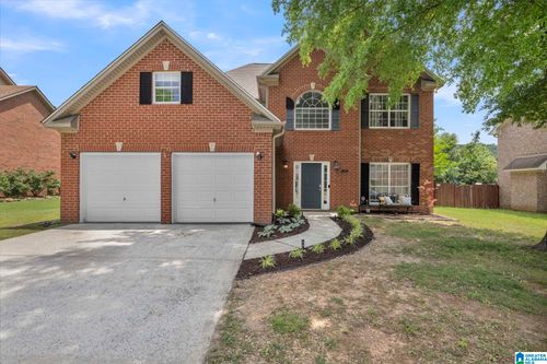 565 Forest Lakes Dr, STERRETT, AL, 35147-8135 | Card Image