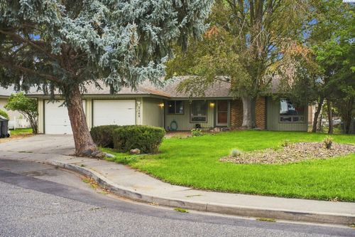 2109 Briarwood Ct, Richland, WA, 99354 | Card Image