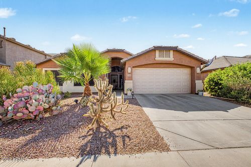22094 N Vargas Dr, Maricopa, AZ, 85138-8611 | Card Image