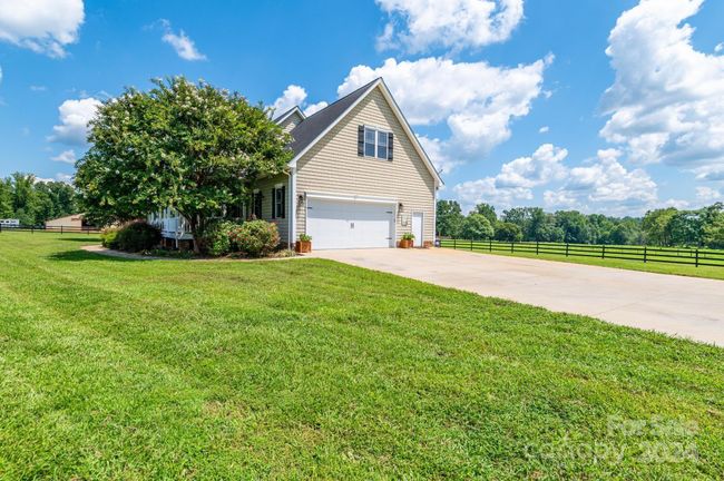 11875 Shinn Rd, House other with 4 bedrooms, 4 bathrooms and null parking in Mount Ulla NC | Image 12