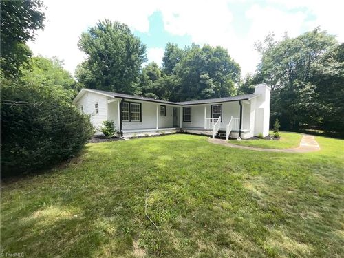 806 Larkwood Drive, Greensboro, NC, 27410 | Card Image