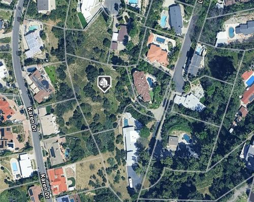 4551 Lindley Ave, Tarzana, CA, 91356 | Card Image