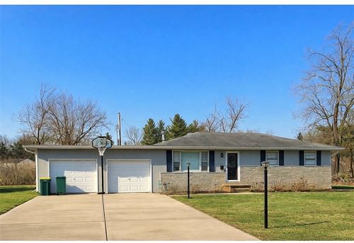 3523 Hyman Dr, Decatur, IL, 62521-4726 | Card Image