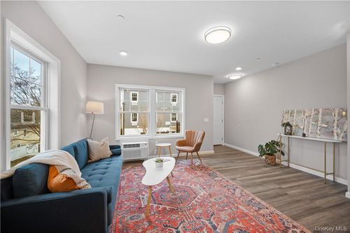 3b-108 N Kensico Ave, White Plains, NY, 10604-2241 | Card Image