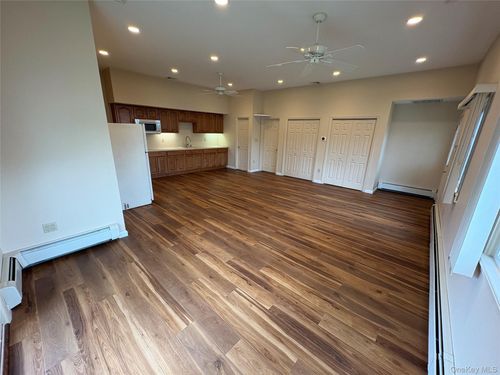 2 Haiti Ln, Coram, NY, 11727-2901 | Card Image