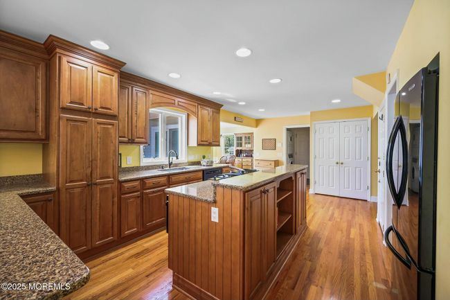 162 Joysan Ter, House other with 4 bedrooms, 3 bathrooms and null parking in Freehold NJ | Image 13