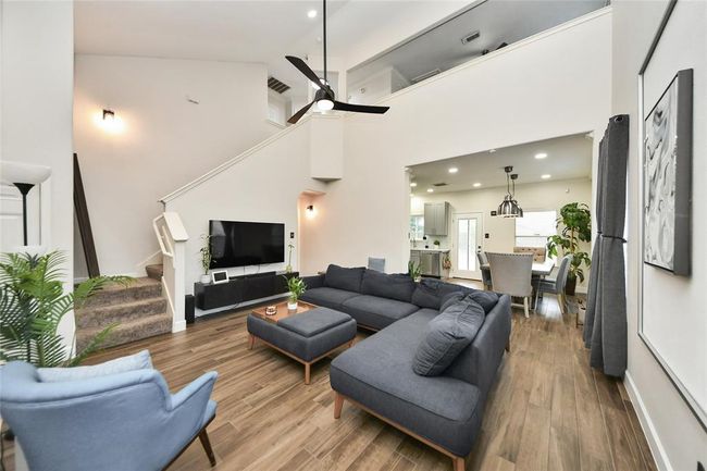 Enjoy the spacious, bright living area. | Image 4