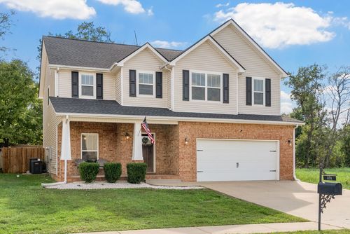 831 Cherry Blossom Ln, Clarksville, TN, 37040-6239 | Card Image
