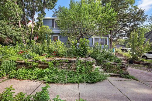 3526 Lucia Crst, MADISON, WI, 53705-3312 | Card Image