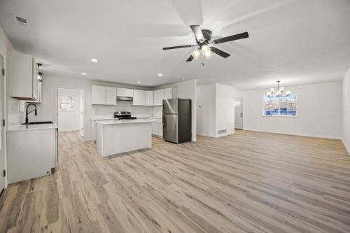 503 Watts Ave, FAYETTE, MO, 65248-1249 | Card Image