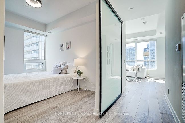 3706 - 108 Peter St, Condo with 2 bedrooms, 2 bathrooms and null parking in Toronto ON | Image 37