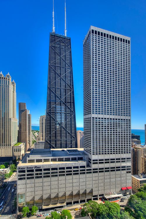 4002-180 Pearson St, Chicago, IL, 60611-2195 | Card Image