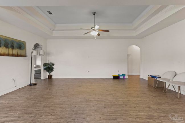 422 Chickadee St, House other with 4 bedrooms, 2 bathrooms and 2 parking in Crestview FL | Image 8