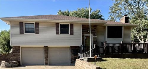 2006 N Concord Rd, Independence, MO, 64058-1230 | Card Image