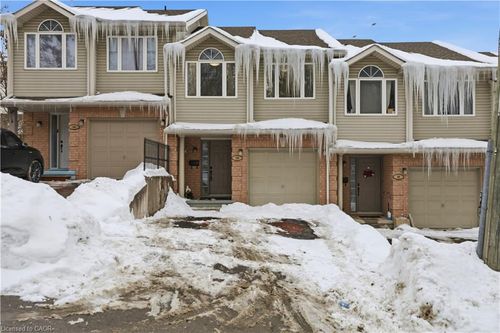 10A Hainer St, St Catharines, ON, L2S1M4 | Card Image