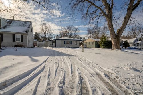 409 Kirsch Drive, Salina, NY, 13211 | Card Image