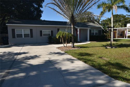 6215 S Kelly Rd, TAMPA, FL, 33611-5028 | Card Image