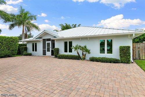 1128 Hilltop Dr, NAPLES, FL, 34103-3316 | Card Image