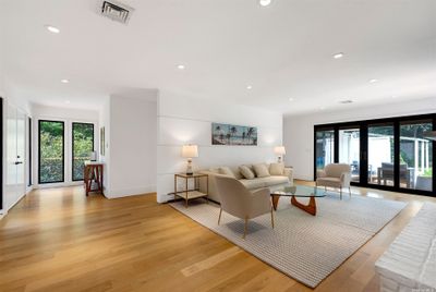 1 High Point Road, House other with 3 bedrooms, 3 bathrooms and null parking in East Hampton NY | Image 3