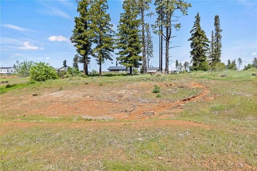 690 Brookhaven Dr, Paradise, CA, 95969-3813 | Card Image