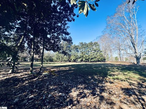 lot-2-23 Forest View Dr, Greenville, SC, 29605-1014 | Card Image